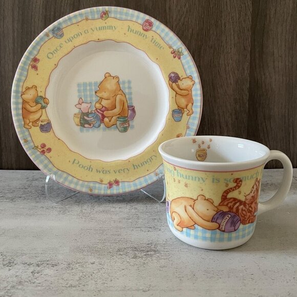 Royal Doulton Winnie the Pooh Hand Decorated Child's Plate Mug Vintage 2001 - Picture 1 of 12